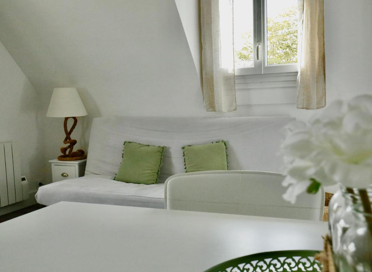 Appartement De L'Hippodrome Avec Deux Chambres Deauville Eksteriør bilde